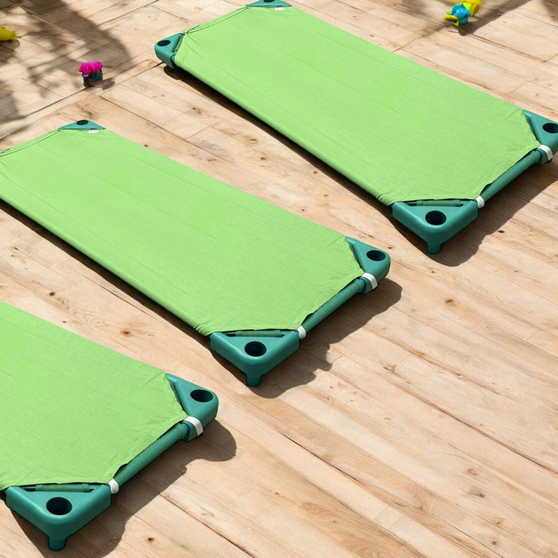 Green Grass Stacker Sheet Set Attached